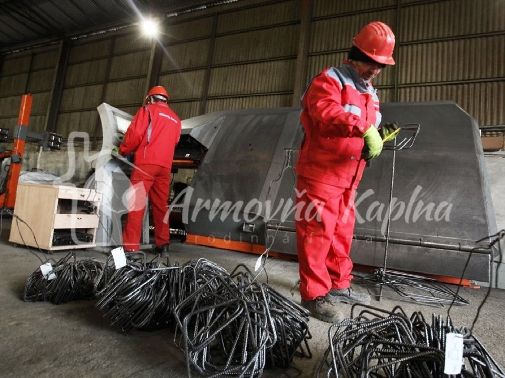 Armovňa Pezinok - Strihanie a ohýbanie betonárskej ocele podľa požiadaviek zákazníka